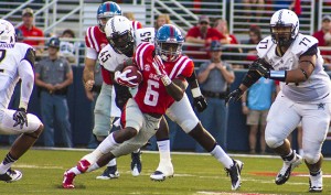 Ole Miss Wide Receiver Jaylen Walton in action against Vanderbilt, Saturday, September 25, 2015. Photograph by Shelby Rayburn.