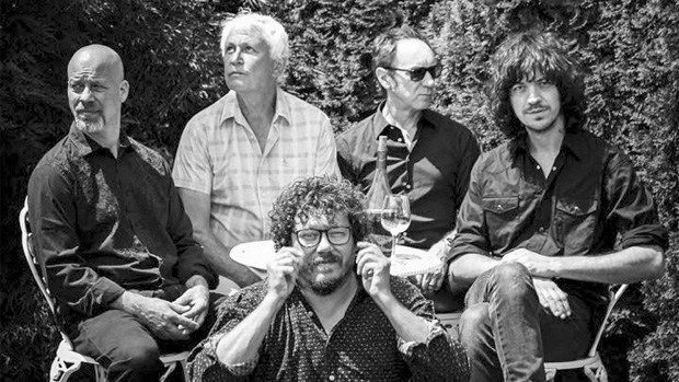 Guided By Voices - feat