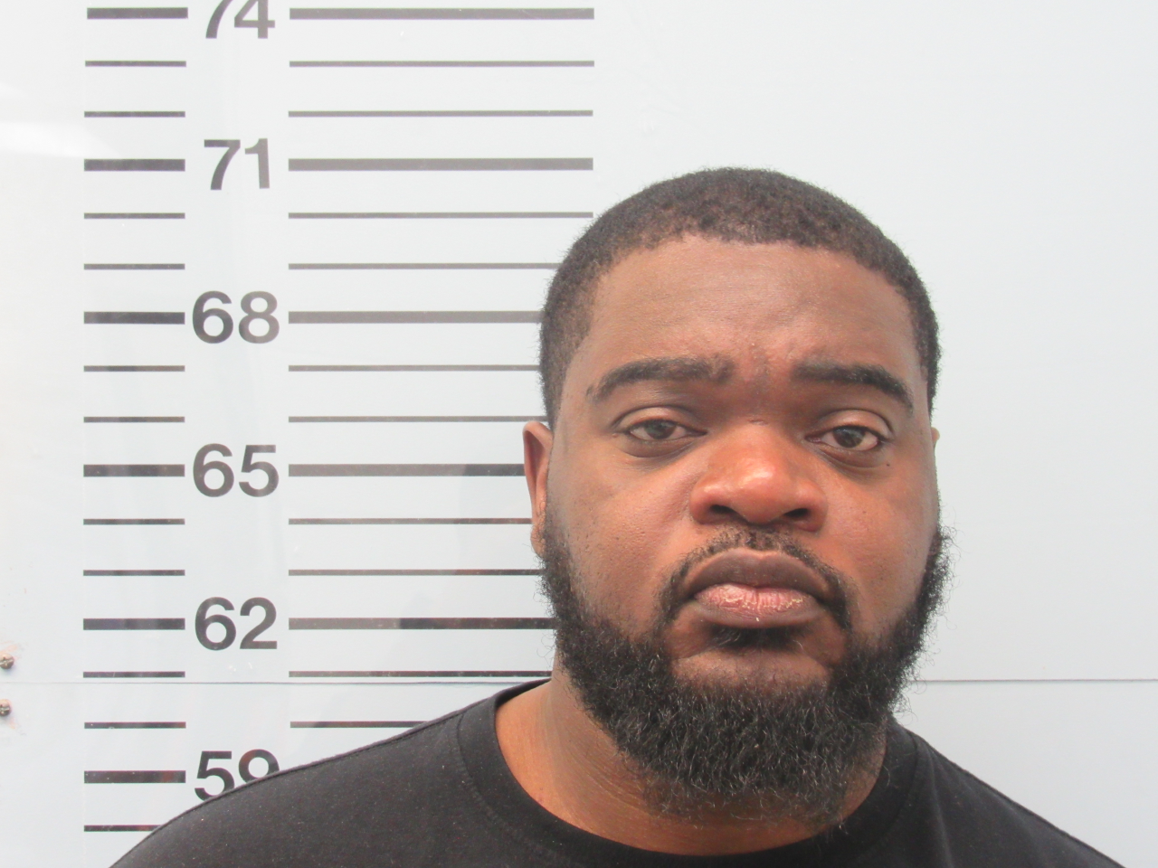 Larrious Lipsey, 39, of Oxford, Mississippi.