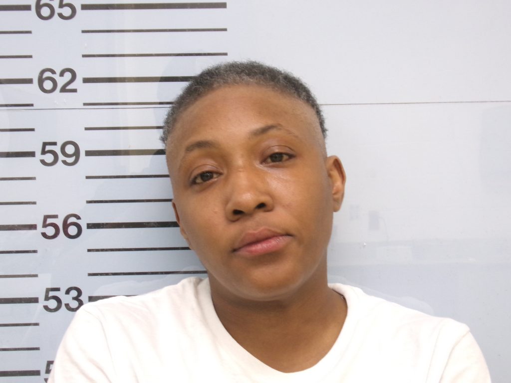 Oxford Police Officer Disarms Suspect While Breaking Up Fight at Double